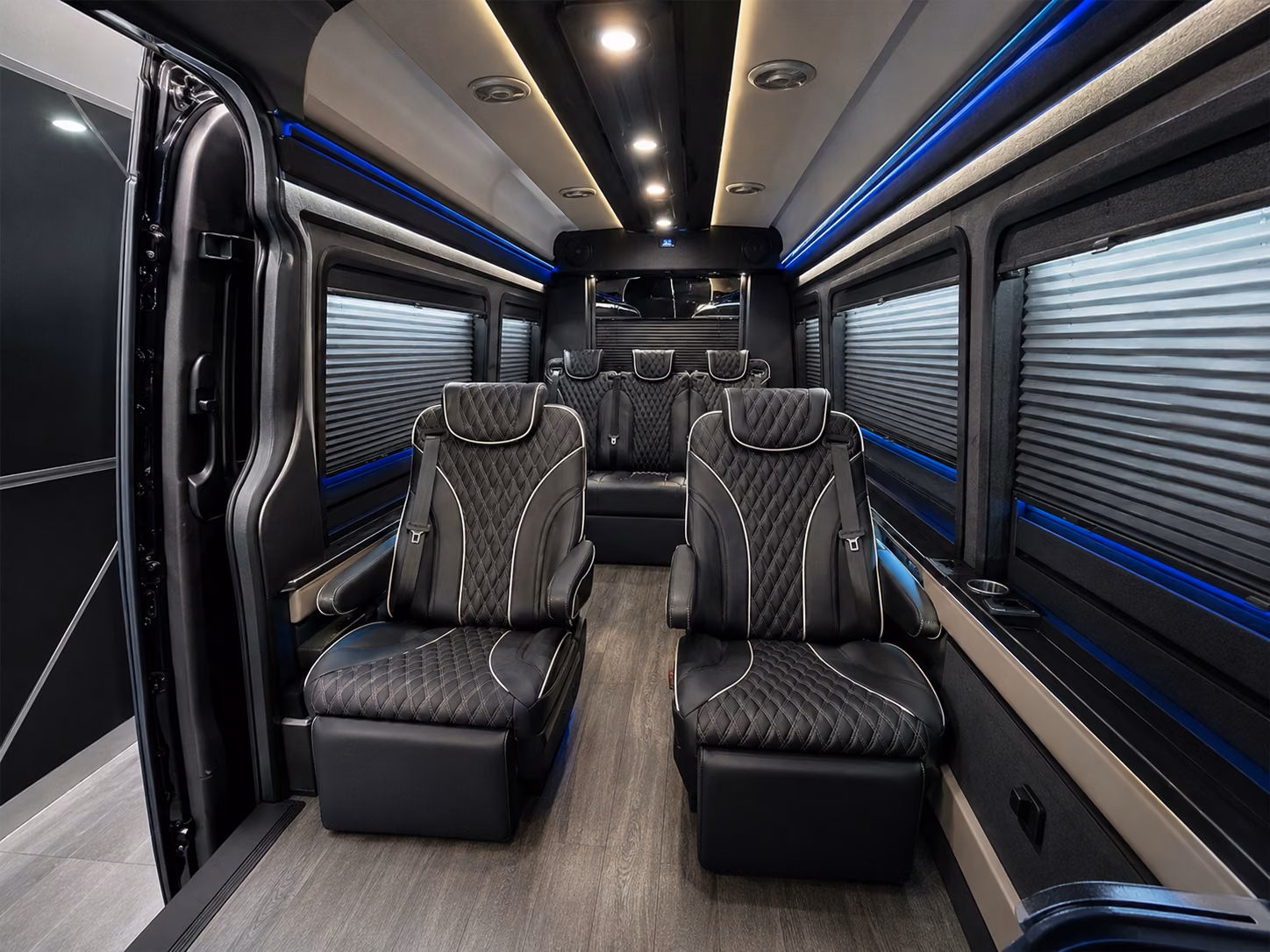 airport shuttle buses for sports teams traveling through olathe