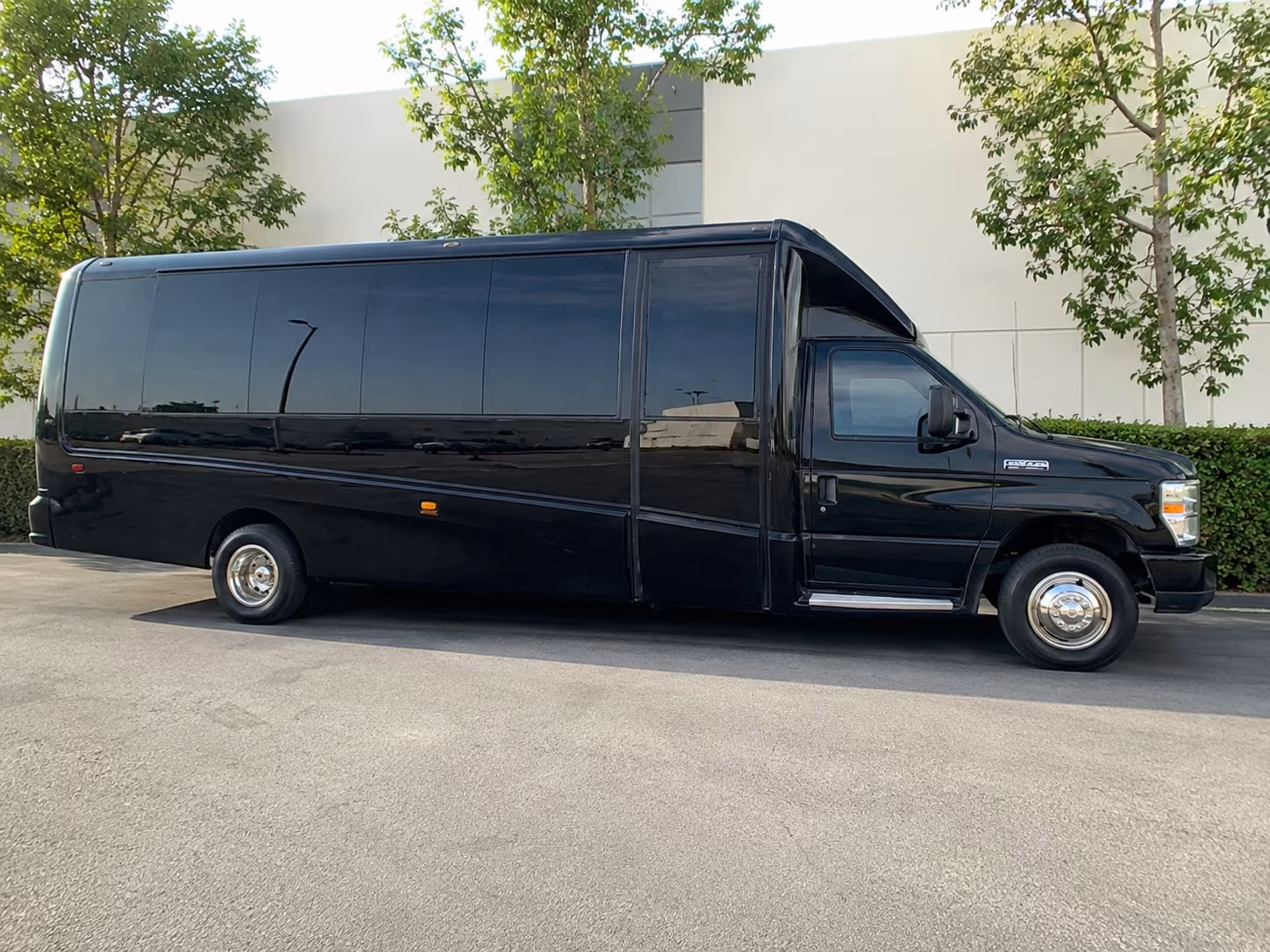 concert buses for music festivals and outdoor events near olathe