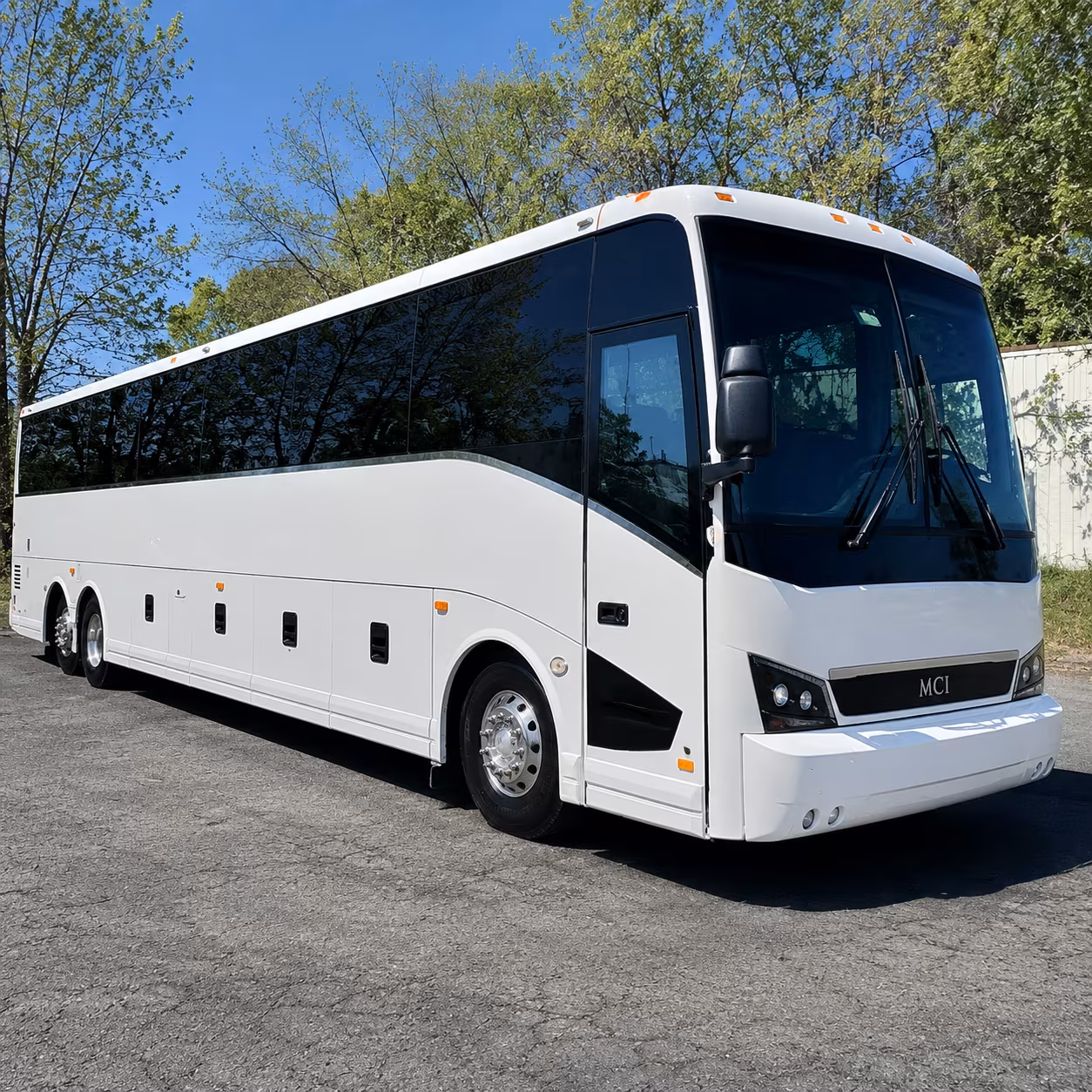 employee shuttle buses for olathe warehouse and distribution groups