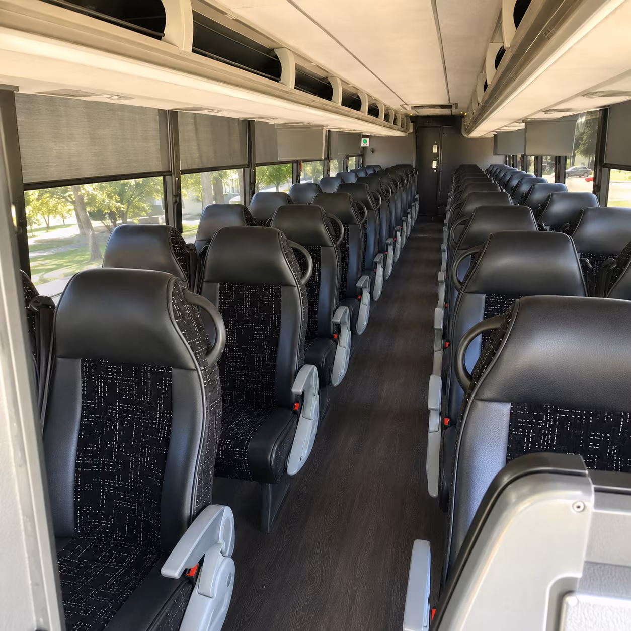 kansas city international airport mci charter bus rentals from olathe