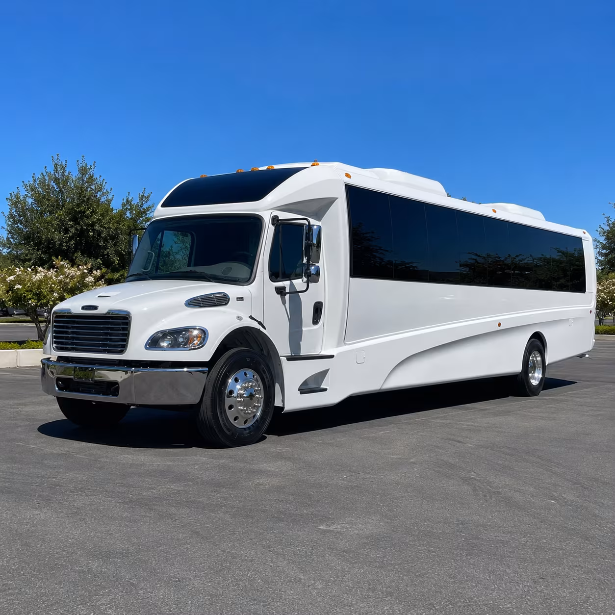 olathe 25 passenger minibus