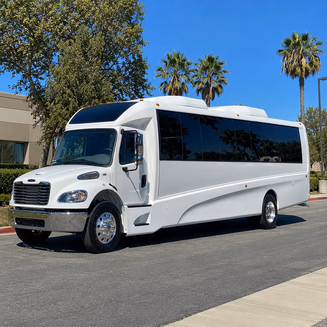 olathe 35 passenger minibus