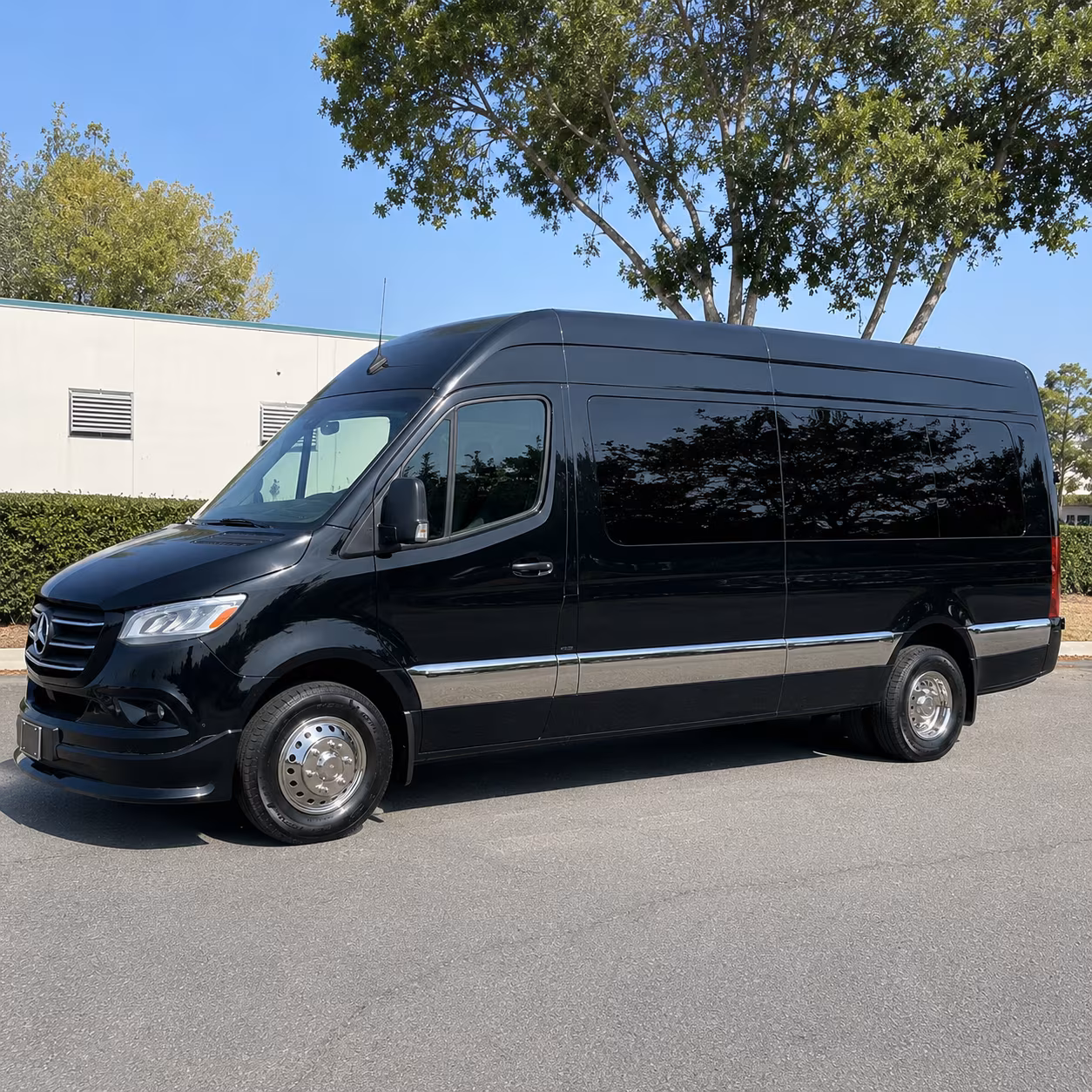 sprinter van and minibus rentals for small group airport transfers in olathe