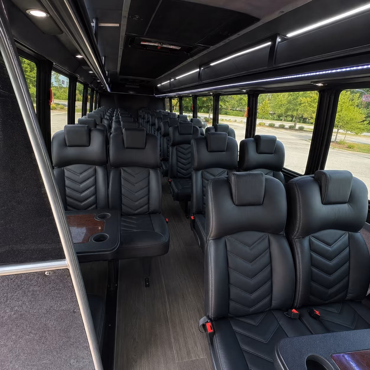 weston winery and brewery tour buses from olathe